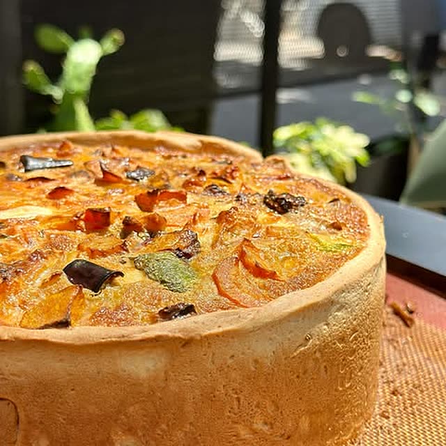 Tarta artesanal de Demente con frutas